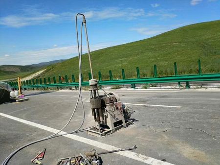 马尾公路地基基础注浆加固